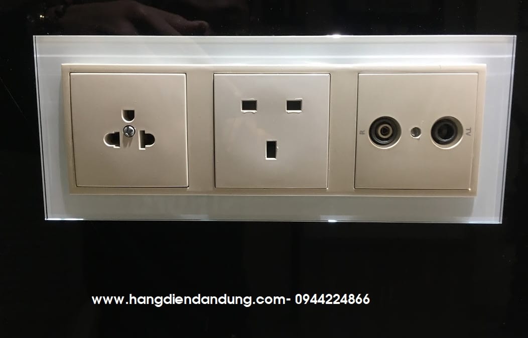 Ổ cắm điện cao cấp