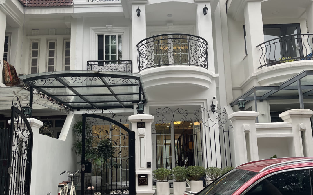 Thiết bị điện công tắc, ổ cắm cao cấp Efapel lắp đặt tại BT Ciputra